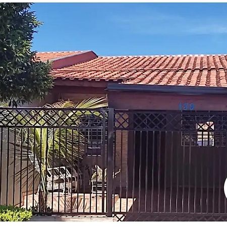 Villa Gray House 1 - Londrina Jd. Santiago Esterno foto
